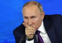 Πούτιν: Ξεφτίλισε δημόσια υπουργό του-“Γιατί χαζολογάς”;