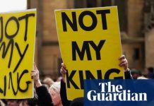 Στην Βρετανία η αντίθεση στην μοναρχία είναι….παράνομη