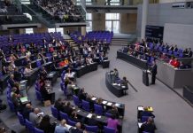 Ραγδαίες πολιτικές εξελίξεις και ανακατατάξεις στη Γερμανία-Καταρρέει η κυβέρνηση Scholz