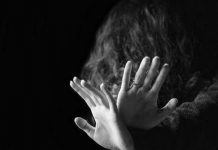 Γαλλία: Αποτροπιασμός από τον βιασμό 29χρονης – Σε τεχνητό κώμα η κοπέλα