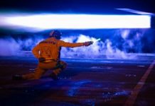 Οι ΗΠΑ κύκλωσαν το Ιράν με κολοσσιαίες στρατιωτικές δυνάμεις–Κόκκινος συναγερμός Τεχεράνης