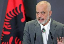 Αλβανία: Το Συνταγματικό Δικαστήριο «πάγωσε» τη συμφωνία Μελόνι-Ράμα για μεταναστευτικό