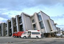 Εικόνες καταστροφής από τον σεισμό–τέρας στην Ιαπωνία – Αυξάνονται οι νεκροί