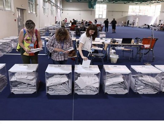 Περιστέρι-Εκτός κάλπης αρκετοί φάκελοι επιστολικών ψήφων – Το λάθος που έκαναν οι περισσότεροι