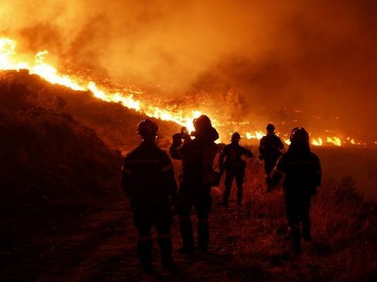 Σε αποδιοργάνωση το κράτος- Άφησαν πυροσβέστες για 2 μέρες χωρίς νερό-φαγητό!!!