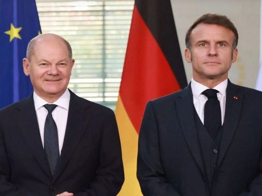 Οι… δυο ατμομηχανές του απόλυτου φιάσκου