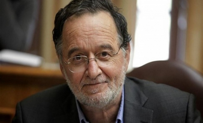 ”Πλυντήριο” και υποκρισία οι δεξιώσεις για την “Αποκατάσταση της Δημοκρατίας” ”Πλυντήριο” και υποκρισία οι δεξιώσεις για την “Αποκατάσταση της Δημοκρατίας”
