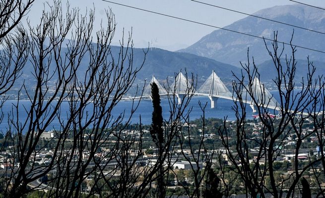 ΔΕΥΤΕΡΗ ΗΜΕΡΑ ΤΗΣ ΠΥΡΚΑΓΙΑΣ ΣΤΗΝ ΑΧΑΪΑ (EUROKINISSI)