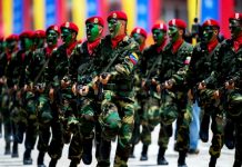 Βενεζουέλα ώρα μηδέν: Οι ΗΠΑ έτοιμες για επέμβαση σοκ-Κλείδωσαν στόχους – Αίτημα Maduro σε Ρωσία – Zakharova: Θα παρέμβουμε