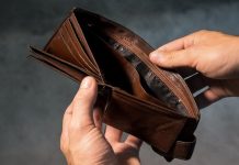 Σε δραματικά επίπεδα η φτώχεια στην Ελλάδα: Συγκλονιστικά στοιχεία-Το 66,8% των πολιτών θεωρείται υποκειμενικά φτωχό!