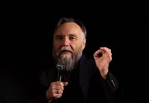 Ντούγκιν για ΕΕ: «Θέλει να παίξει με την φωτιά; Ο Πούτιν όμως δεν παίζει – Είναι έτοιμος ανά πάσα στιγμή»