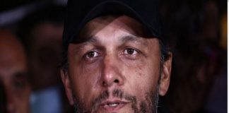 Πάνος Ρούτσι: «Θα είμαι κάθε βράδυ στο Σύνταγμα δίπλα στο όνομα του παιδιού μου» «Φοβάμαι ότι θα σβήσουν τα ονόματα»