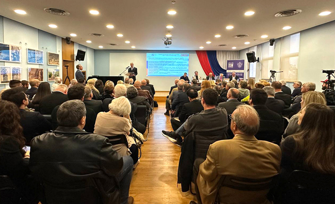 Ρωσικό σπίτι : Φόρουμ «Ρωσία και Ελλάδα τον 18ο και 19ο αιώνα»-Χαιρέτισε ο Πρέσβης της Ρωσίας Αντρέι Μάσλοβ Ρωσικό σπίτι : Φόρουμ «Ρωσία και Ελλάδα τον 18ο και 19ο αιώνα»-Χαιρέτισε ο Πρέσβης της Ρωσίας Αντρέι Μάσλοβ