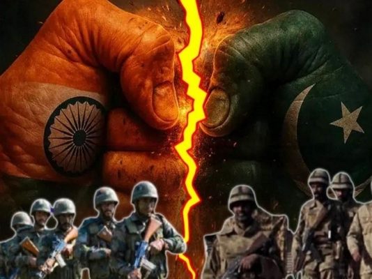 Ινδία και Πακιστάν ετοιμάζονται για πόλεμο; Με πυρηνικά όπλα ;- Χάος μετά το χτύπημα στο Νέο Δελχί