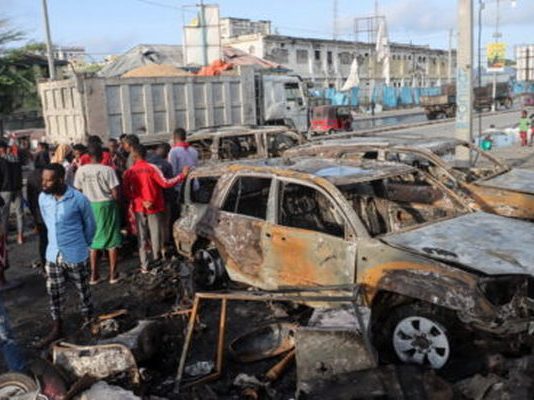 Το business-as-usual των ΗΠΑ καθώς ο Τραμπ βομβαρδίζει την πιο φτωχή χώρα στη Γη