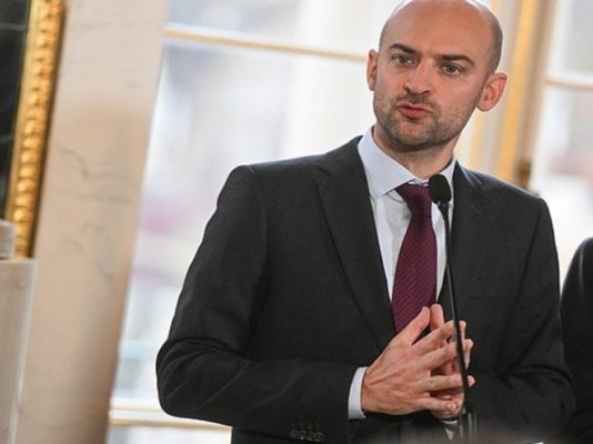 Η Γαλλία προειδοποιεί: Εάν η Ουκρανία δεν αντιμετωπίσει την τεράστια διαφθορά, θα διακοπεί κάθε είδους βοήθεια