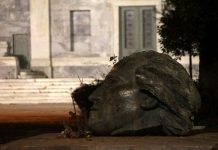 Μνήμη και χρέος ενός άγριου Νοέμβρη