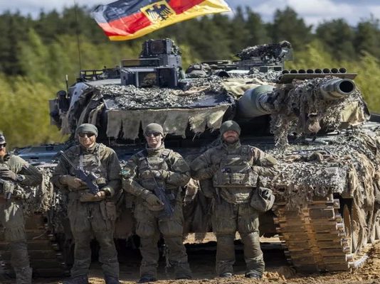 Μανιφέστο Μερτς: «Η ΕΕ να γίνει αμυντική ένωση – Η Ρωσία μεγαλύτερη απειλή για την Ευρώπη»