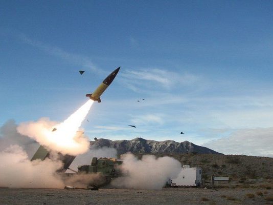 Η Ουκρανία κτύπησε για πρώτη φορά με ATACMS στόχους εντός της Ρωσίας-Καταρρίφτηκαν και οι τέσσερις πύραυλοι που εκτοξεύθηκαν από την ρωσική αεράμυνα