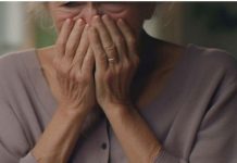 ΝΤΡΟΠΗ ΚΑΙ ΑΙΣΧΟΧ! : Η doValue πετάει στον δρόμο μια άρρωστη γυναίκα!