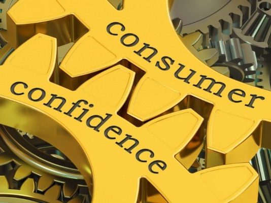 Γιατί βουλιάζει η καταναλωτική εμπιστοσύνη; Χειροτέρεψε η οικονομική κατάσταση για 7 στα 10 νοικοκυριά