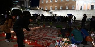 Τέμπη: Σε εξέλιξη η προκαταρκτική εξέταση για τις εκταφές θυμάτων της σιδηροδρομικής τραγωδίας