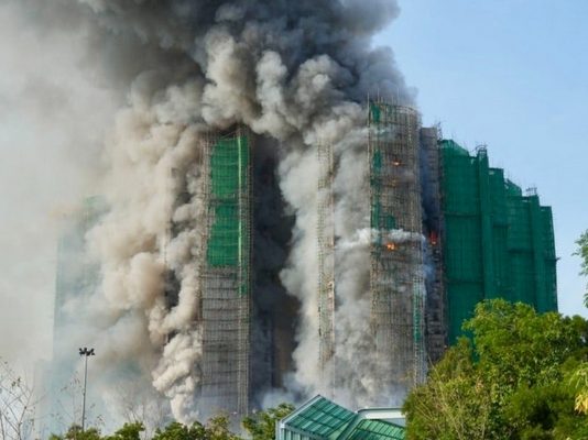 Ανεβαίνει ο τραγικός απολογισμός από την φωτιά στους ουρανοξύστες στο Χονγκ Κονγκ: 36 νεκροί και 279 αγνοούμενοι!