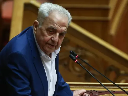 Συλλυπητήρια του ΔΗ.Κ.Ε.Α. και του Παν. Λαφαζάνη στην οικογένεια του Αλ. Φλαμπουράρη και σε όσους τον αγάπησαν