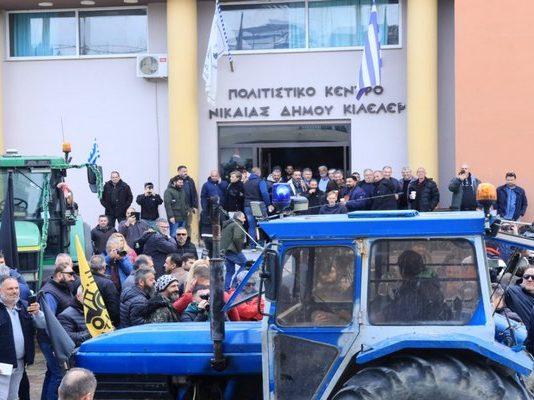 Αυτά είναι τα αιτήματα των αγροτών-Αγρότες : Όχι διάλογος πριν απαντήσει η κυβέρνηση στα αιτήματα-ΓΕΝΙΚΗ ΑΠΕΡΓΙΑ