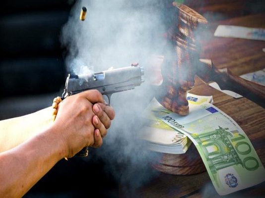 Πρόστιμο μέχρι 150.000€ το για παράνομη οπλοκατοχή-Φυλάκιση 2 ετών & Πρόστιμο έως 50.000€ για τις μπαλωθιές