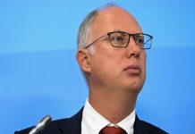 Κ.Ντιμιτρίεφ για νέα χρηματοδότηση της Ουκρανίας από ΕΕ: «Θανάσιμο πλήγμα για Ούρσουλα, Μερτς, Μακρόν & Στάρμερ»-«Απέτυχαν να οδηγήσουν όλους στην παρανομία»