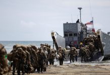 Πρώτο πλήγμα σε Ν.Τραμπ: 5 Ρεπουμπλικανοί μπλόκαραν στην Γερουσία άλλη στρατιωτική δράση στη Βενεζουέλα