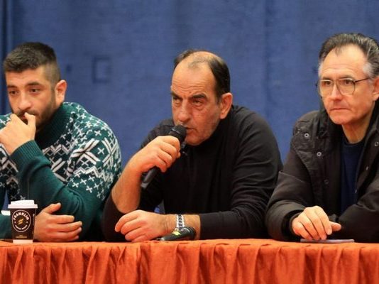 Αγρότες: Αλλαγή στρατηγικής – Αποχωρούν από τα μπλόκα, σχεδιάζουν συλλαλητήρια σε Αθήνα και μεγάλες πόλεις