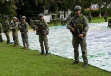 Οι ένοπλες δυνάμεις της Βενεζουέλας ανέκτησαν τον έλεγχο του Καράκας – Δείχνει να επιβίωσε η κυβέρνηση της χώρας