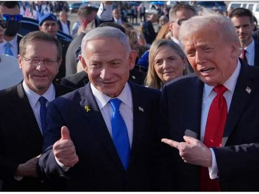 Όμοιος ομοίω υποστηρίζει-Τραμπ: O Χέρτζογκ «θα πρέπει να ντρέπεται» που δεν έδωσε χάρη στον Νετανιάχου