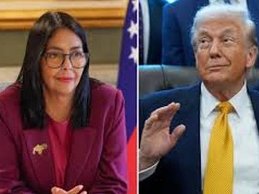 Βενεζουέλα : Η κυβέρνηση της Ντ. Ροδρίγκες αναγνωρίστηκε από τον Τραμπ που προαναγγέλλει επίσκεψή του στο Καράκας!