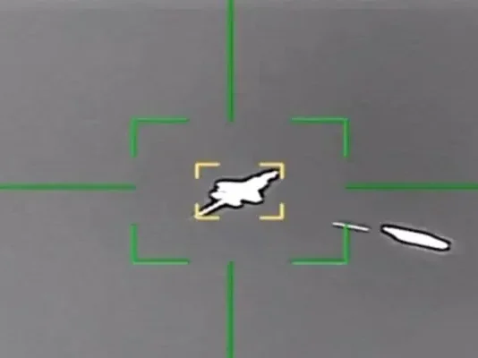 Στρατιωτική πηγή Ιράν: Αμερικανικό αεροσκάφος F-35 στοχοποιήθηκε από εγχώρια κατασκευασμένο σύστημα αεράμυνας