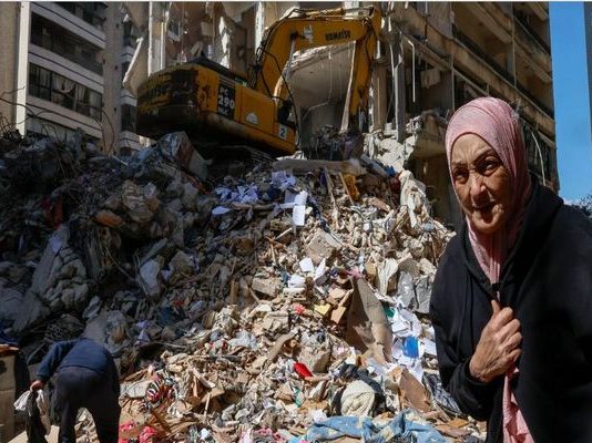 Λίβανος: Εκατοντάδες άμαχοι νεκροί από ισραηλινά πλήγματα – Τα ασθενοφόρα δεν προλαβαίνουν να μεταφέρουν νεκρούς