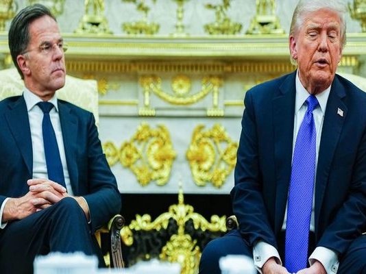 Politico: Το παρασκήνιο της έντασης Τραμπ–Ρούτε και το ρήγμα στο ΝΑΤΟ-Οι «τζαμπατζήδες» Ευρωπαίοι και το διακύβευμα της Ουκρανία