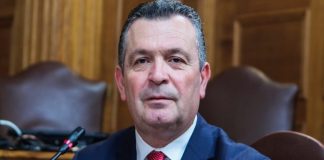 Σοκ από Μπουκώρο( Βουλευτής ΜΔ στη λίστα του σκανδάλου ΟΠΕΚΕΠΕ)-Μιλά για κυβερνητικά ”μαγειρέματα” της λίστας της Ευρωπαϊκής Εισαγγελίας