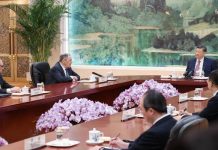 Σι Τζιπίγκ: “Η σχέση μας με τη Ρωσία είναι ακλόνητη απέναντι σε κάθε καταιγίδα!”-Ο Σεργκέι Λαβρόφ, στη διάρκεια της συνάντησής του χτες με τον Κινέζο πρόεδρο, συμφώνησε και συμπλήρωσε: