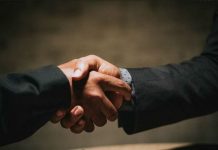 Ελεγκτικό συνέδριο: Με απευθείας ανάθεση σε ιδιώτες το 90% των εσωτερικών ελέγχων στο Δημόσιο