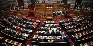 Η προοπτική σύστασης εξεταστικής επιτροπής για τις υποκλοπές τσουρουφλίζει το Μαξίμου