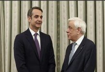 Μαξίμου: Βάζει στο στόχαστρο τον Παυλόπουλο για την κριτική του για τις υποκλοπές