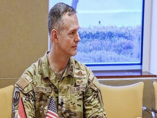 «Η Ρωσία δεν επιδιώκει σύγκρουση με το ΝΑΤΟ», λέει Αμερικανός στρατηγός απογοητεύοντας τις χώρες της Βαλτικής