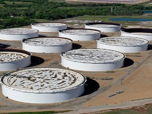 Οι δεξαμενές στο Cushing της Οκλαχόμα πιάνουν πάτο – Η αγορά πετρελαίου πρόκειται να φτάσει σε σημείο καμπής