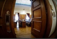 Επιτροπή Θεσμών: Πλησιάζει η ώρα για Δημητριάδη και Ντίλιαν – Ο πανικός της πλειοψηφίας θα οδηγήσει σε νέο θεσμικό ατόπημα;