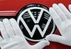 Καταρρέει το γερμανικό θαύμα: Η Volkswagen μπροστά στη μεγαλύτερη κρίση της ιστορίας της – 100.000 απολύσεις, λουκέτο εργοστασίων