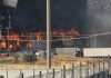 Φωτιά στον Ασπρόπυργο: Βίντεο ντοκουμέντο από τη στιγμή της έκρηξης – Τρεις διασωληνωμένοι