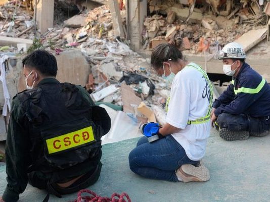 Ξεπέρασαν τους 4.800 οι νεκροί από τους δύο ισχυρούς σεισμούς που συγκλόνισαν τη Βενεζουέλα στις 24 Ιουνίου